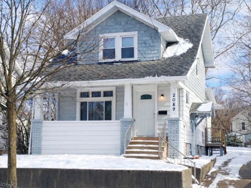 2089 13th Street SW, Akron, OH 44314 Photo 2