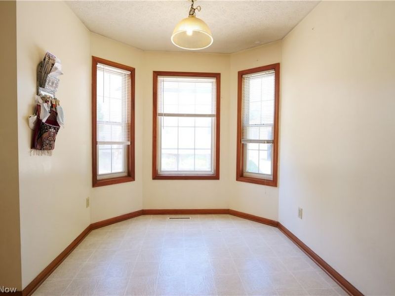 4404 W 53rd Street, Cleveland, OH 44144 Photo 10