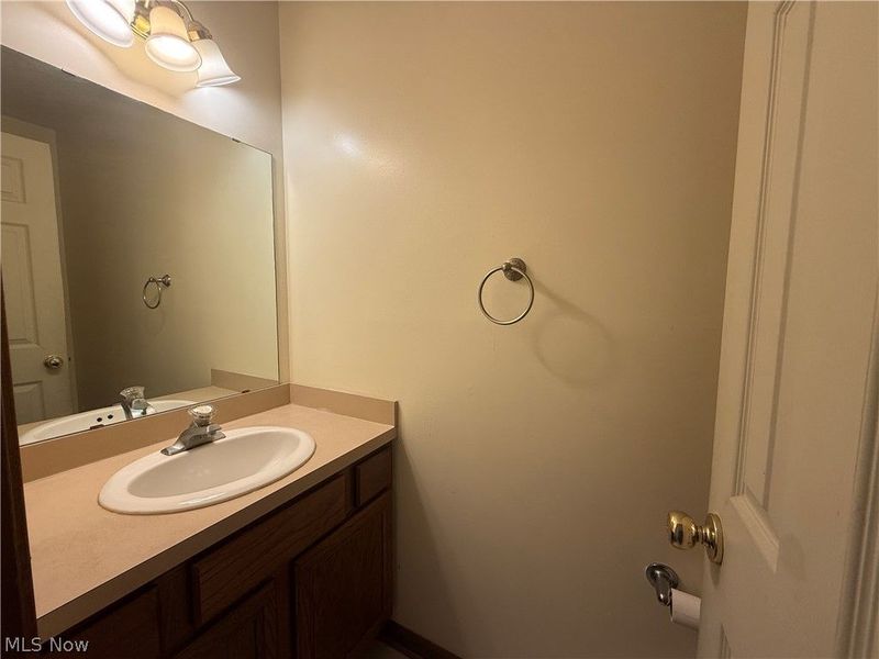 4404 W 53rd Street, Cleveland, OH 44144 Photo 12