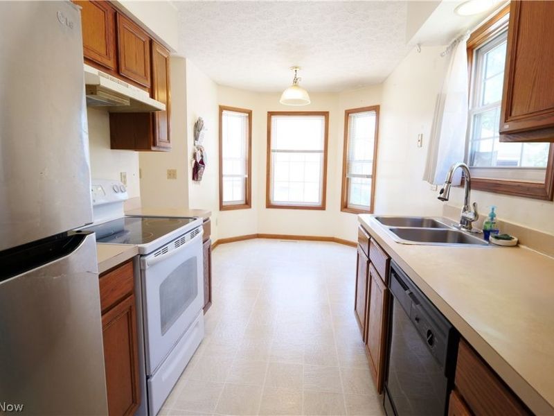 4404 W 53rd Street, Cleveland, OH 44144 Photo 9