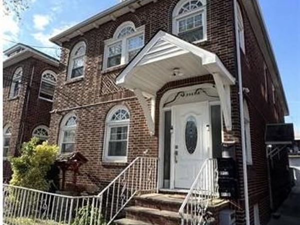 1065 Stell Place , Bronx, NY 10469