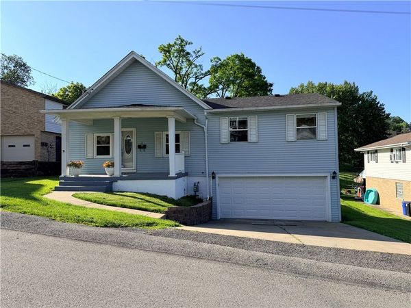 11 North St , Canonsburg, PA 15317