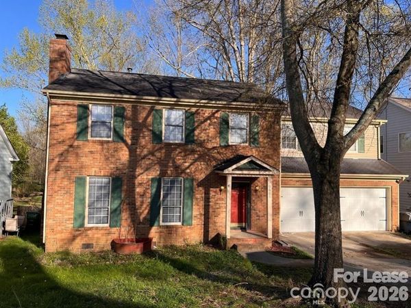 9608 Kayce Lane, Charlotte, NC 28213