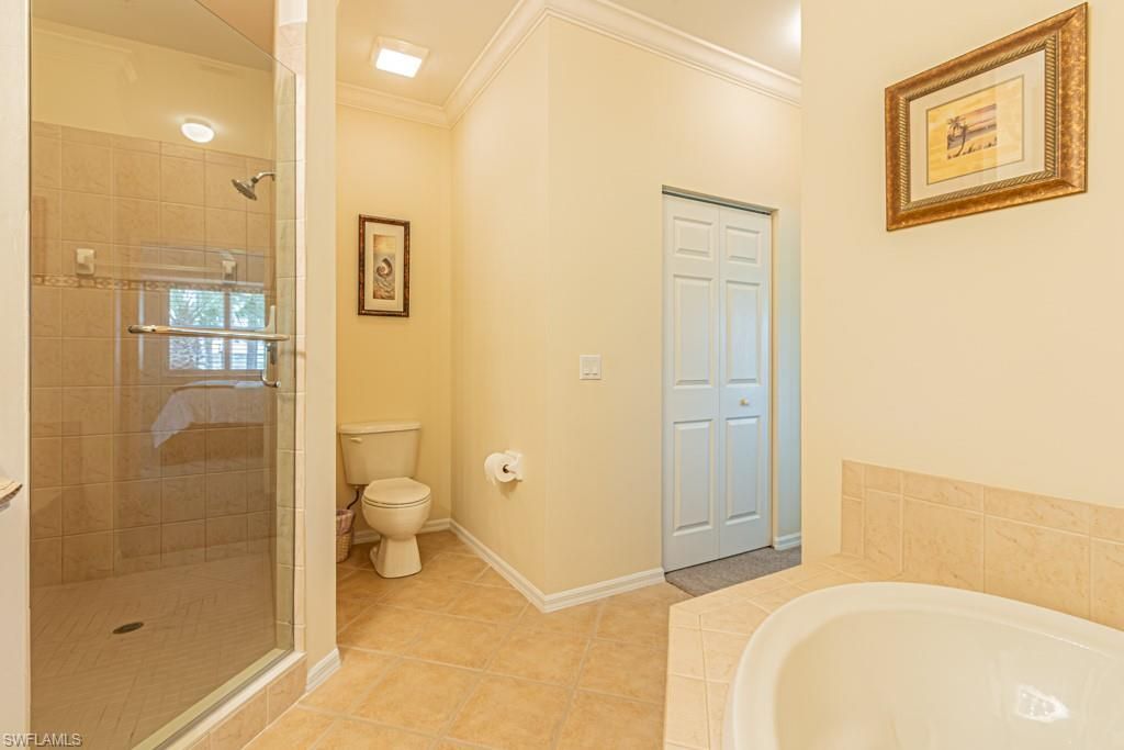 3977 Bishopwood Ct E, Unit 206, Naples, FL 34114 Photo