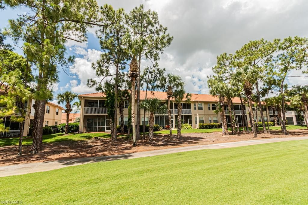 3977 Bishopwood Ct E, Unit 206, Naples, FL 34114 Photo