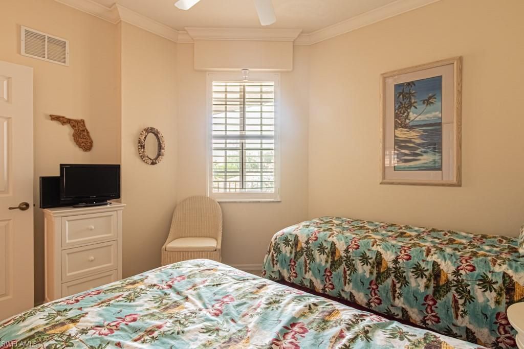 3977 Bishopwood Ct E, Unit 206, Naples, FL 34114 Photo