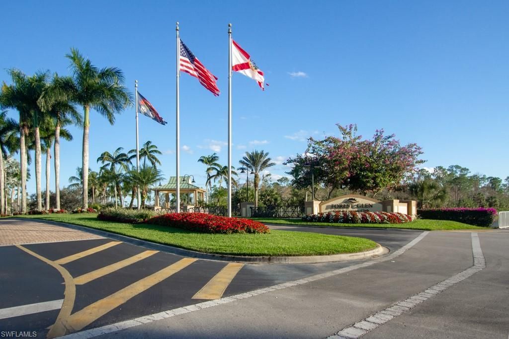 3977 Bishopwood Ct E, Unit 206, Naples, FL 34114 Photo