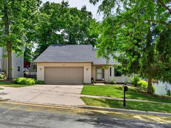 6217 Adobe Way, Madison, WI 53719