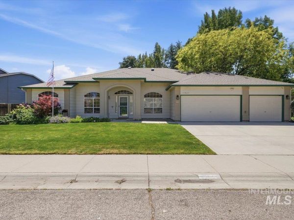11027 W Wagon Pass, Boise, ID 83709