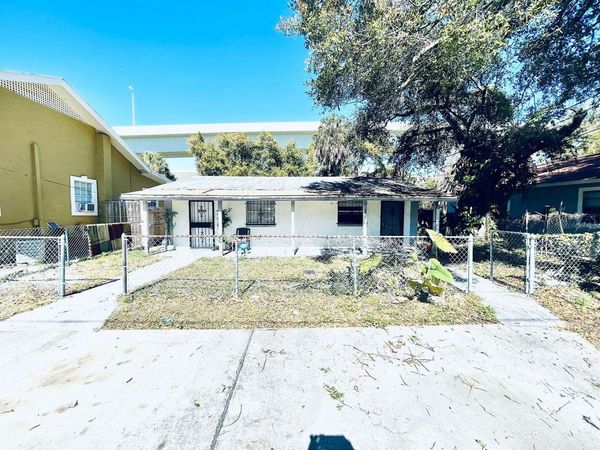 2610 DURHAM STREET , Unit B, TAMPA, FL 33605
