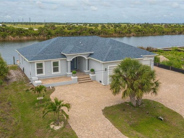 13525 GREENCASTLE AVENUE, PORT CHARLOTTE, FL 33981
