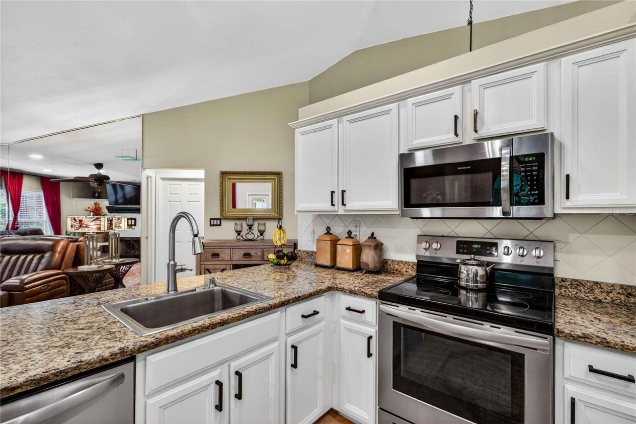 22733 Stallion Drive , Sorrento, FL 32776 Photo