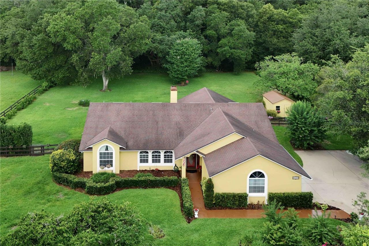22733 Stallion Drive , Sorrento, FL 32776 Photo