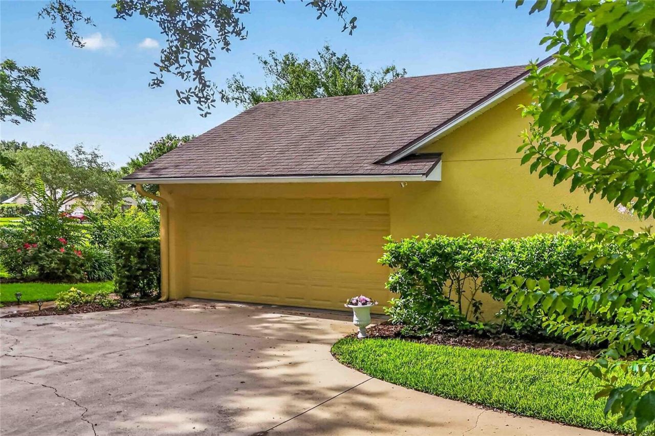 22733 Stallion Drive , Sorrento, FL 32776 Photo