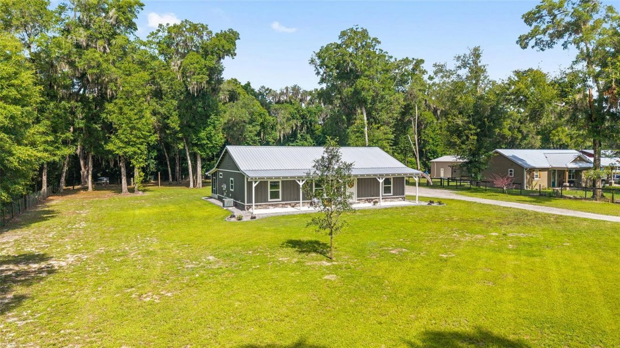 14366 NE 42nd Terrace, Anthony, FL 32617 Photo