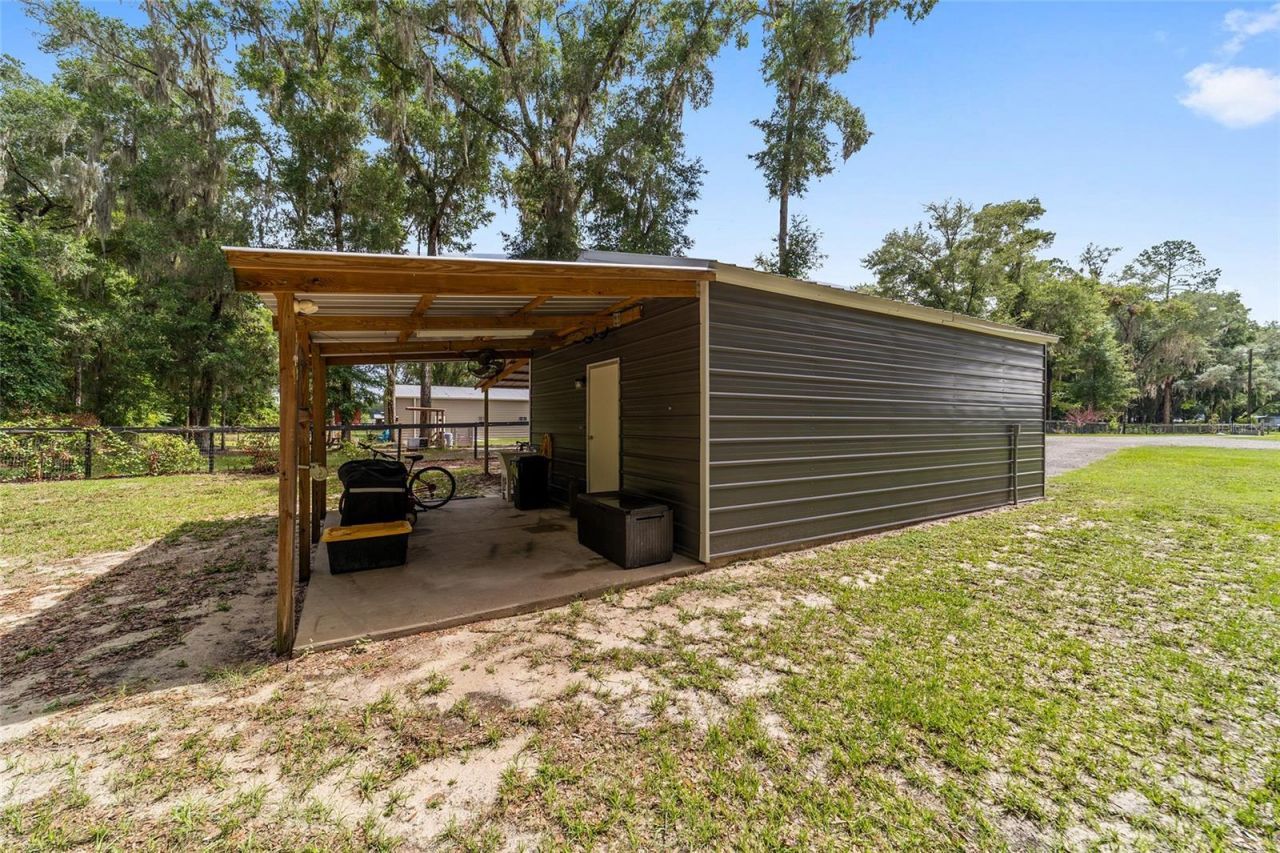 14366 NE 42nd Terrace, Anthony, FL 32617 Photo