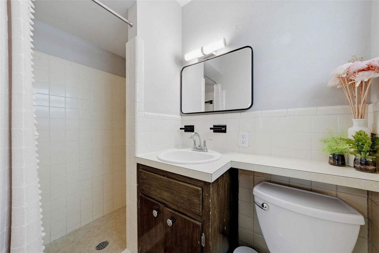 2489 58th Street N, Saint Petersburg, FL 33710 Photo