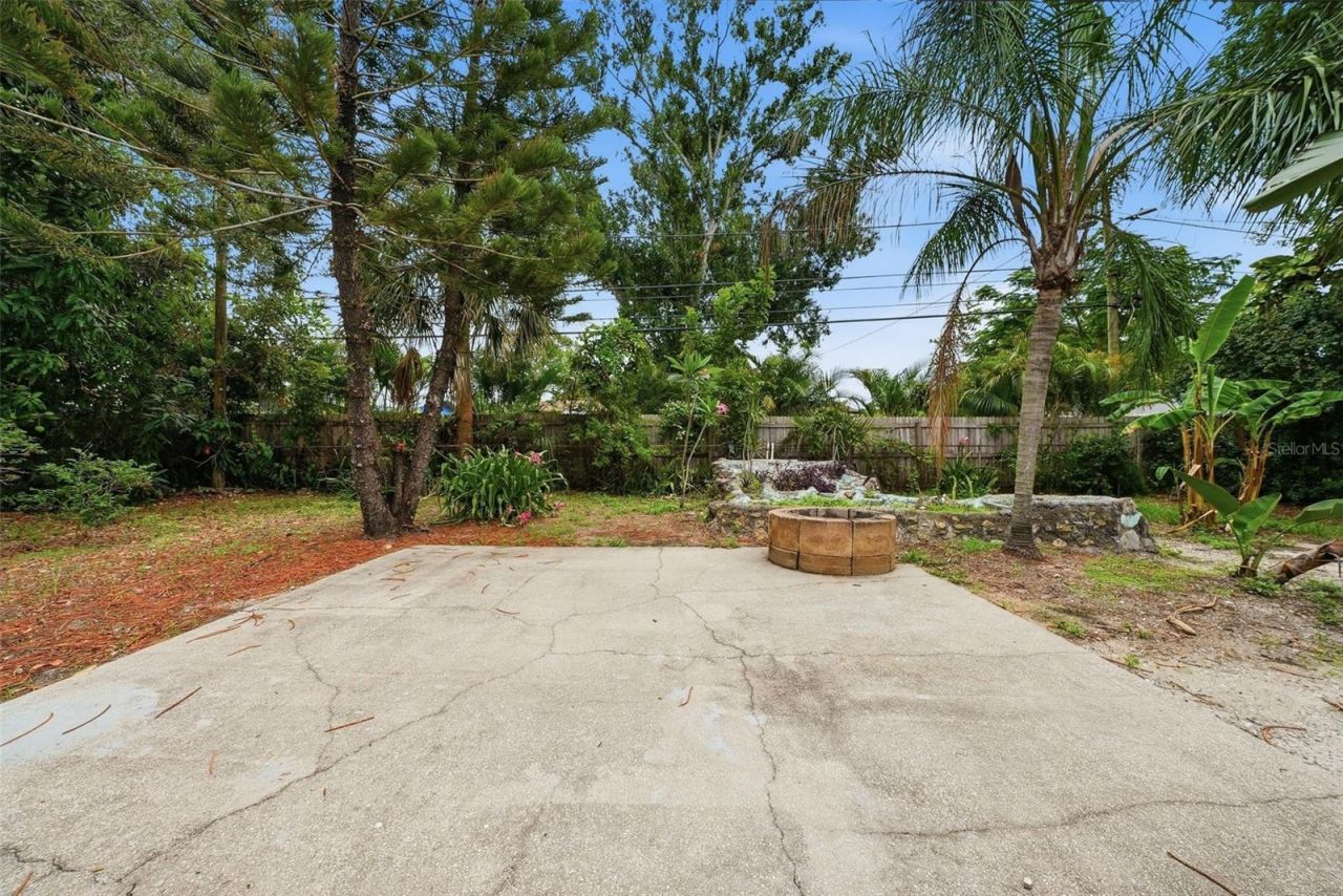 2489 58th Street N, Saint Petersburg, FL 33710 Photo