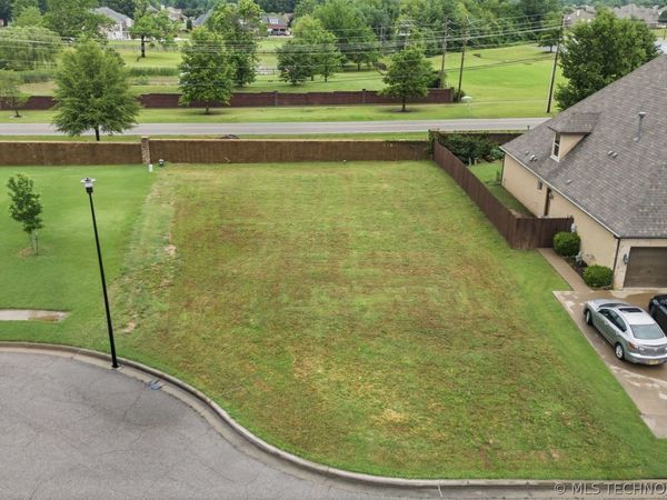 4208 W Orlando Street , Broken Arrow, OK 74011