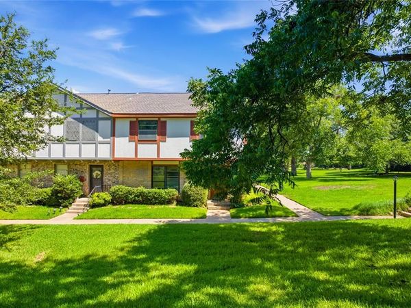 286 Westview Terrace, Arlington, TX 76013