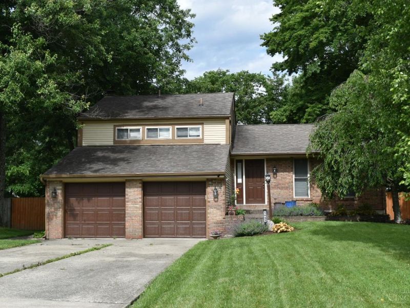 5803 Mt Vernon Drive, Miami Twp, OH 45150 Photo 1