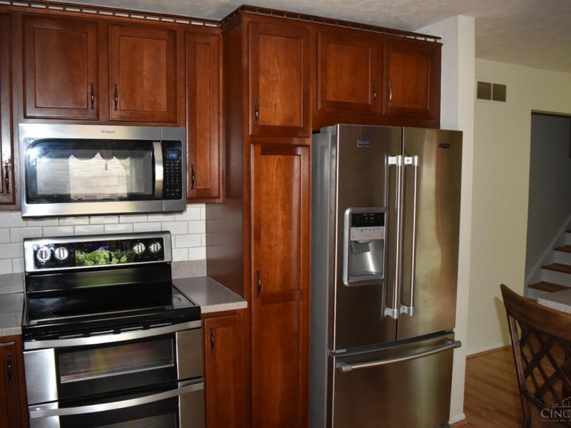 5803 Mt Vernon Drive, Miami Twp, OH 45150 Photo 10