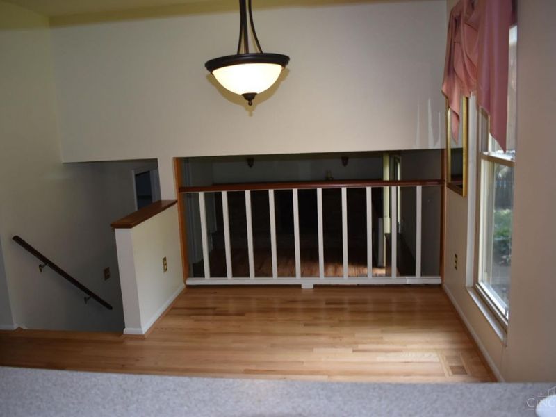 5803 Mt Vernon Drive, Miami Twp, OH 45150 Photo 8