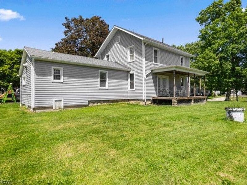 147 High Street, Bellevue, OH 44811 Photo 2