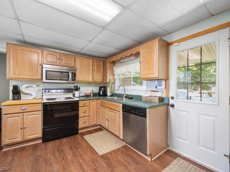 147 High Street, Bellevue, OH 44811 Photo 8