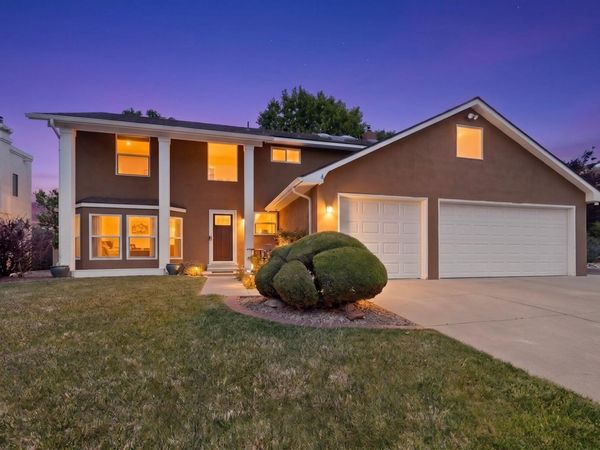 5715 Klondike Street NE, Albuquerque, NM 87111