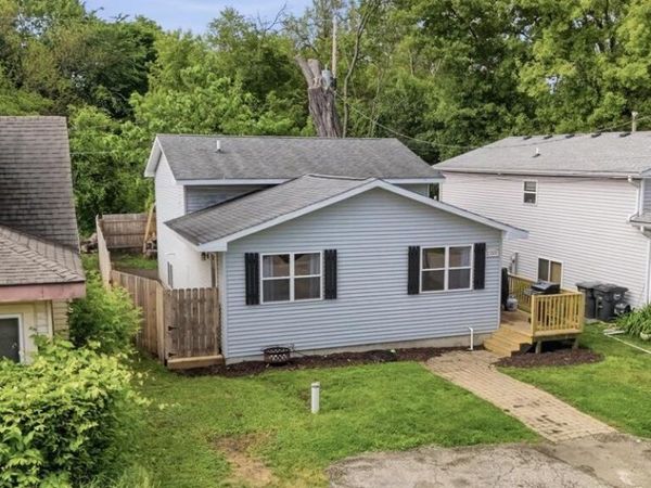 23507 127th Pl, Salem Lakes, WI 53179