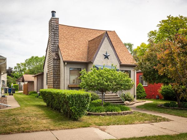 2406 Wood St, La Crosse, WI 54603
