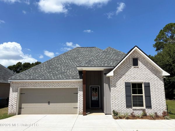 1320 Redfish Drive, Gulfport, MS 39507