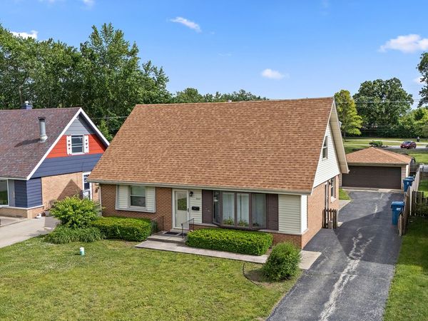 5547 Fairway Drive , Crestwood, IL 60418