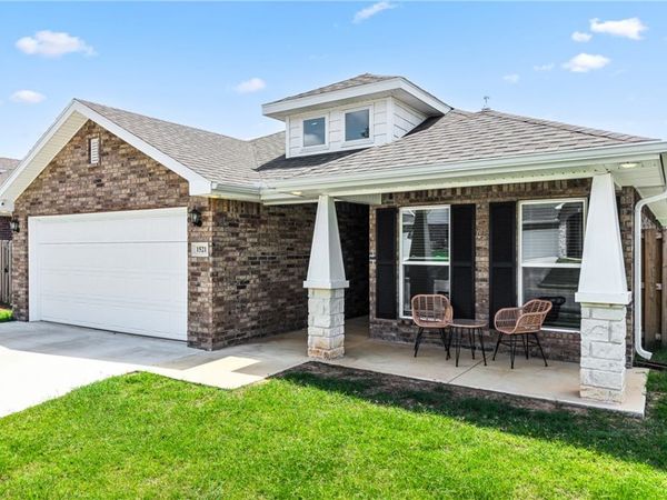 1521 Ari Avenue, Centerton, AR 72719