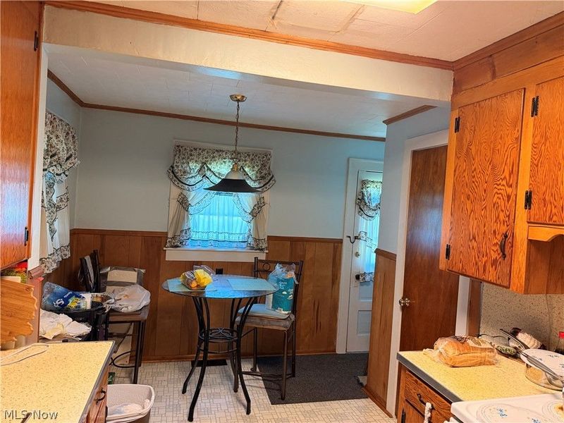 1018 Foster Avenue, Cambridge, OH 43725 Photo 10