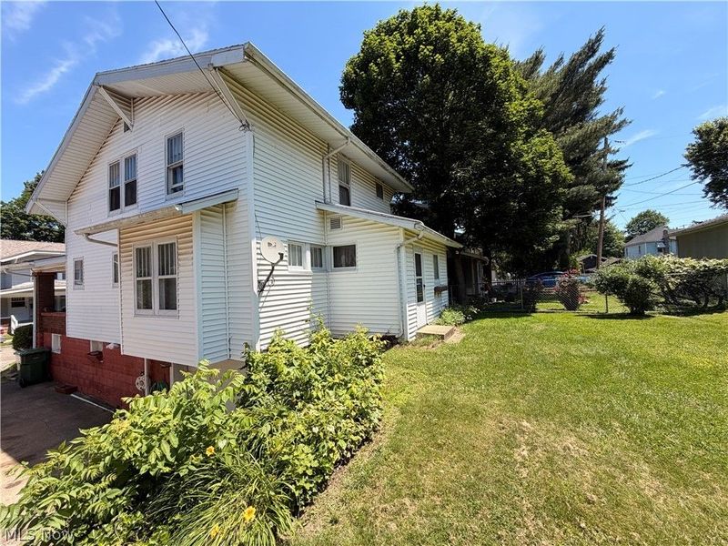 1018 Foster Avenue, Cambridge, OH 43725 Photo 8