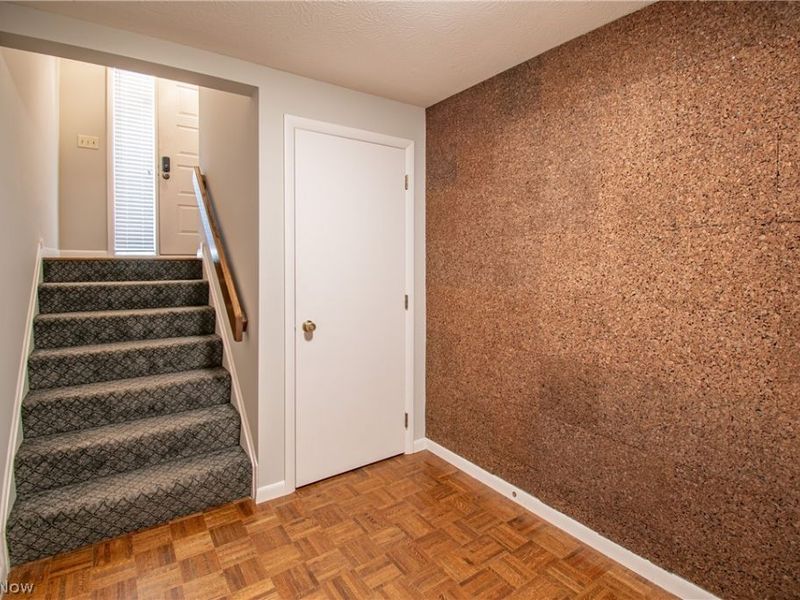 100 Silver Valley Boulevard, Unit C100, Munroe Falls, OH 44262 Photo 31