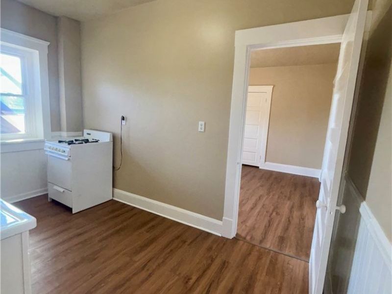 1066 E 62nd Street, Unit 5, Cleveland, OH 44103 Photo 2