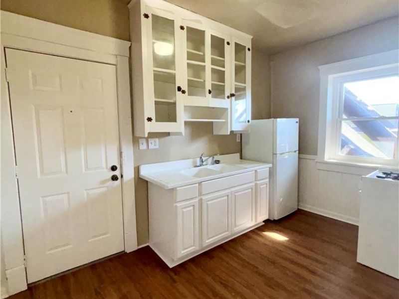 1066 E 62nd Street, Unit 5, Cleveland, OH 44103 Photo 3