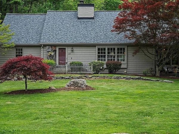 64 Old Elm Way, Hopkinton, MA 01748