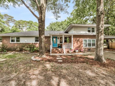 768 Fort Johnson Road, Charleston, SC 29412