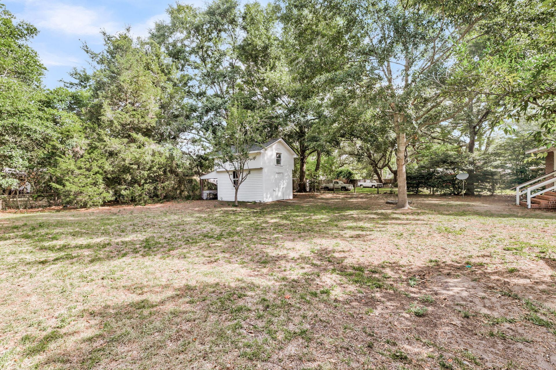 768 Fort Johnson Road Photo 36
