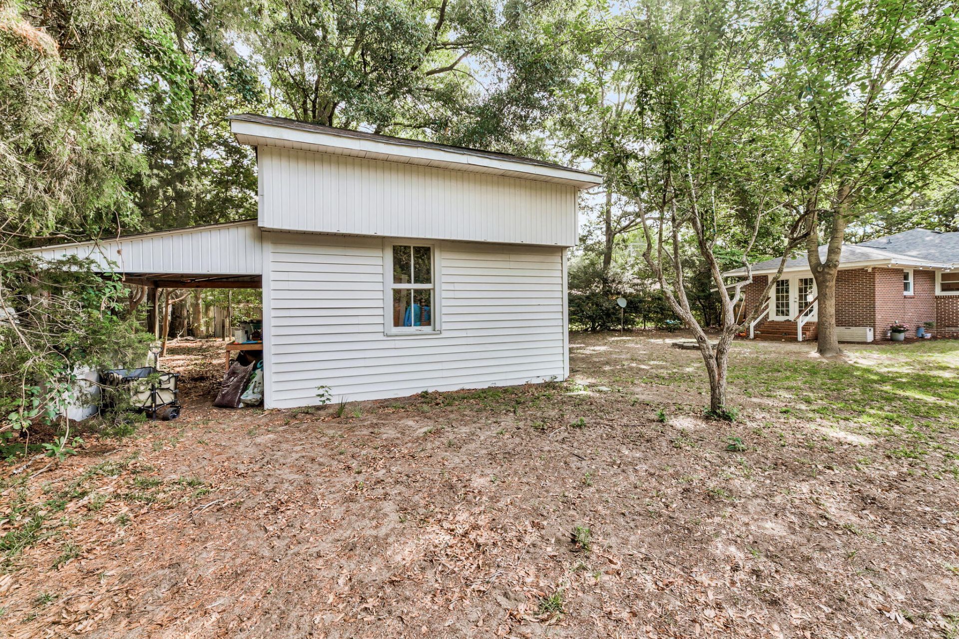 768 Fort Johnson Road Photo 38