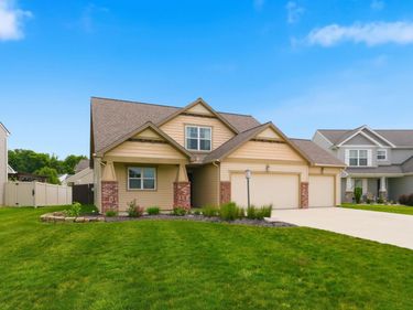 11952 Firekat Cove, Fort Wayne, IN 46845