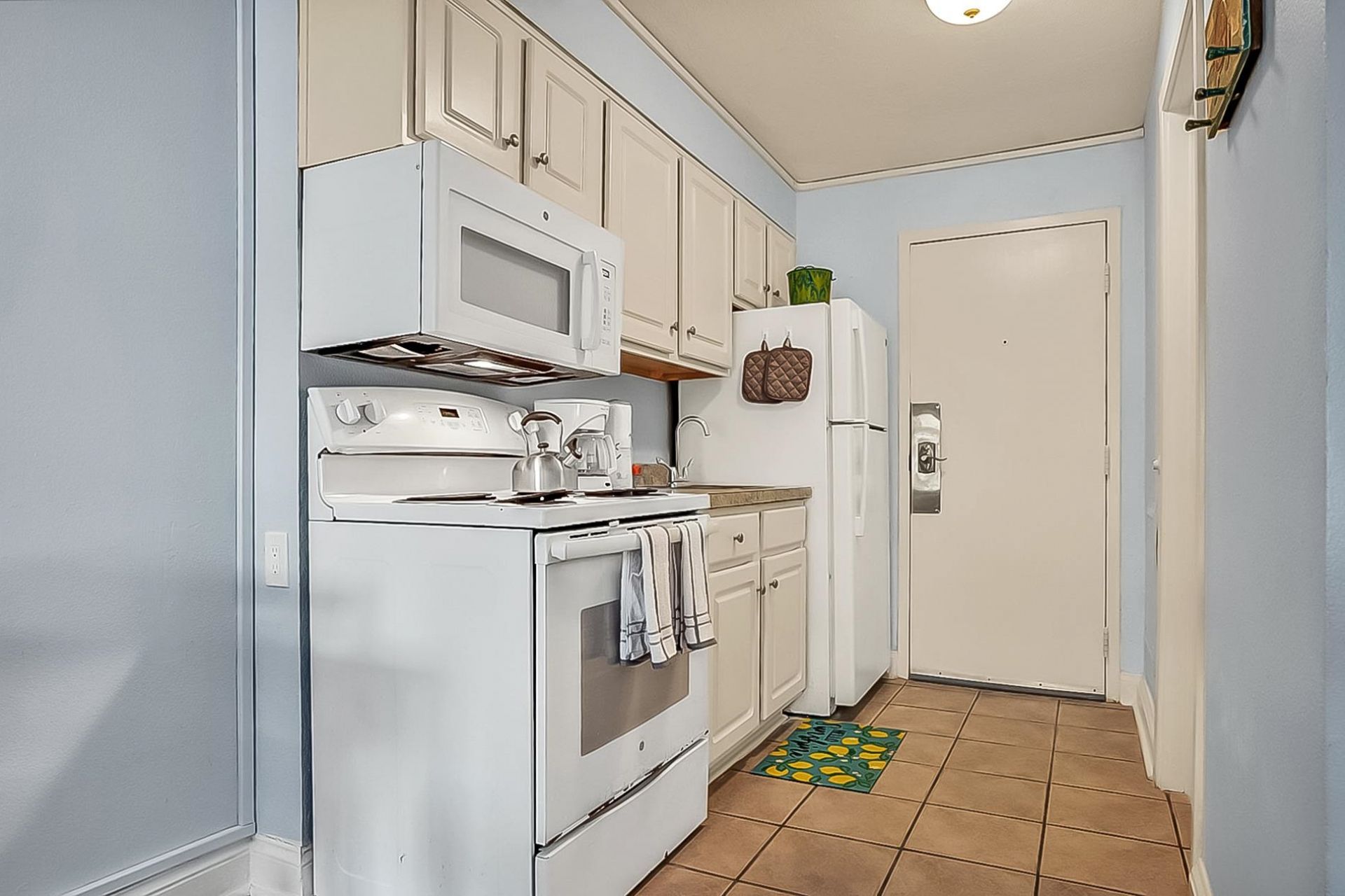 1207 S Ocean Blvd.  Photo 5