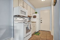 1207 S Ocean Blvd.  photo 4
