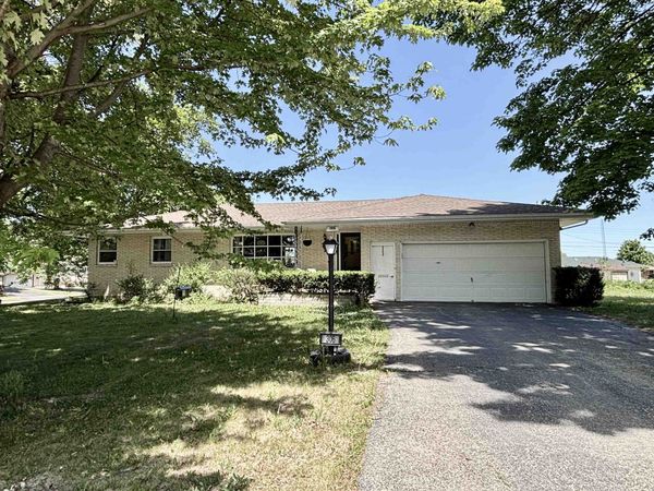 306 Beacon Drive, BELVIDERE, IL 61008