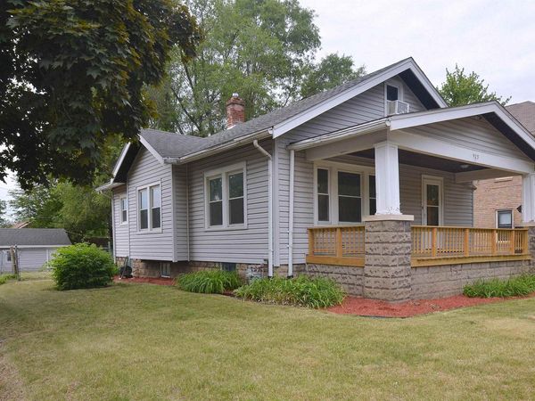 923 17th Street, ROCKFORD, IL 61104