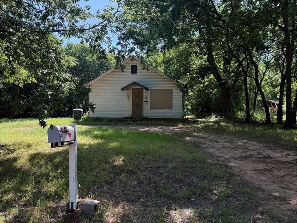 209 L NE, Ardmore, OK 73401